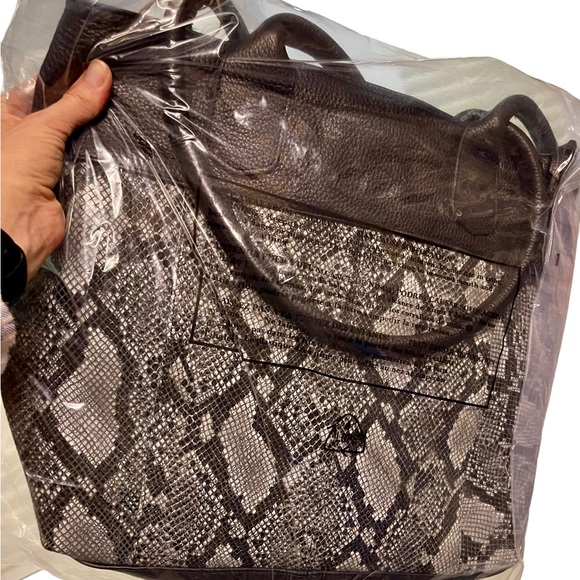 NWT - Santana Tote by STS - Picture 6 of 7